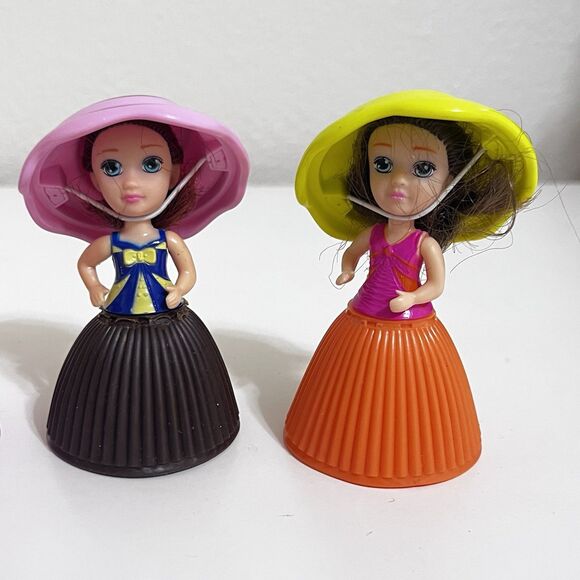 Cupcake Surprise Dolls Lot of 4 Transforms from Cupcake to Doll - Picture 2 of 16